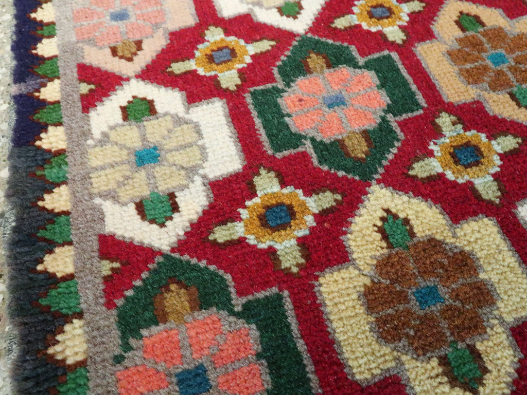 Vintage Persian Tabriz Rug (Pair: 2 of 2), No.22478 - Gsblank