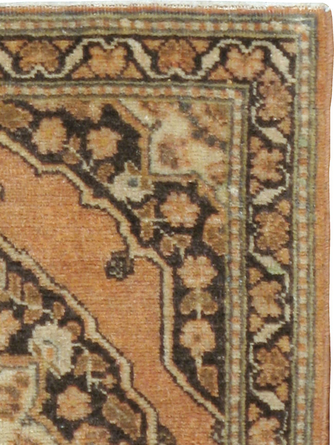 Antique Persian Tabriz Rug, No.22479 - Gsblank