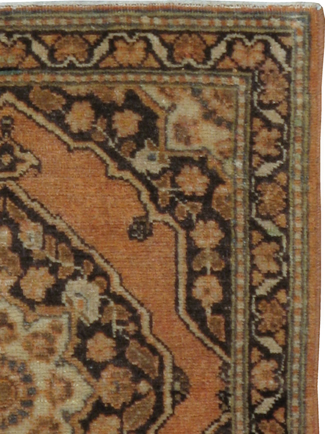 Antique Persian Tabriz Rug, No.22479 - Gsblank