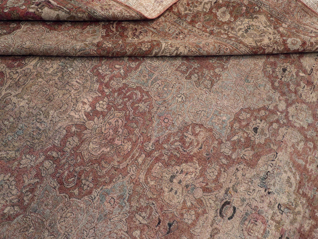 Antique Persian Isfahan Carpet, No.22505 - Gsblank