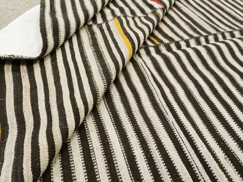 Vintage Persian Flatweave Kilim, No.22509 - Gsblank