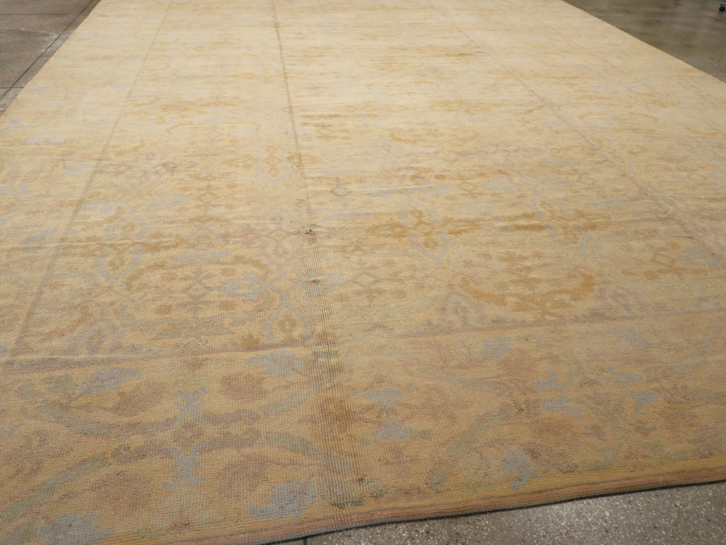 Vintage Spanish Cuenca Oversize Carpet, No.22524 - Gsblank