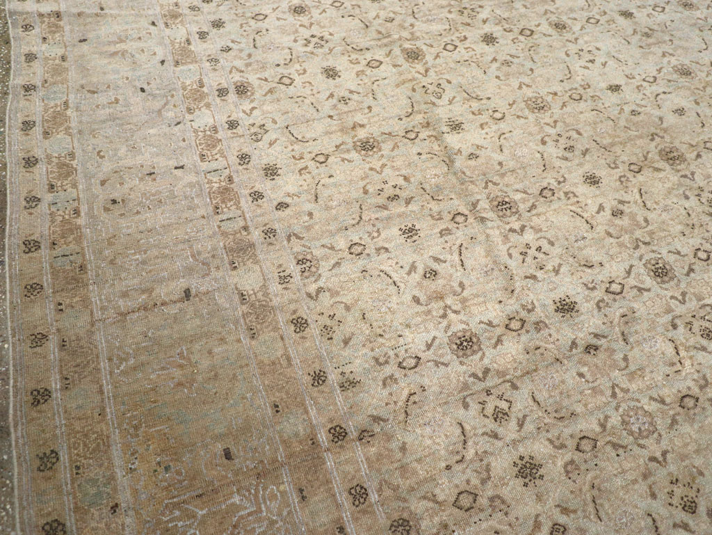 Antique Persian Senneh Tabriz Room Size Carpet, No.22533 - Gsblank