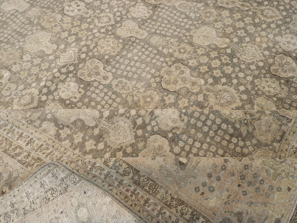 Antique Persian Tabriz Large Carpet, No.22547 - Gsblank