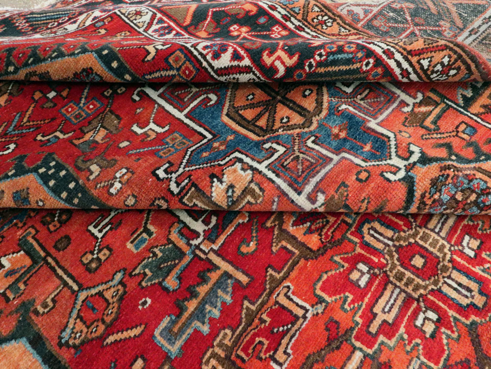 Vintage Persian Karajeh Carpet, No.22567 - Gsblank