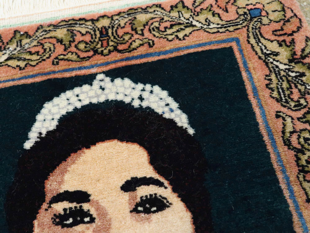 Vintage Persian Tabriz Pictorial Rug, No.22590 - Gsblank