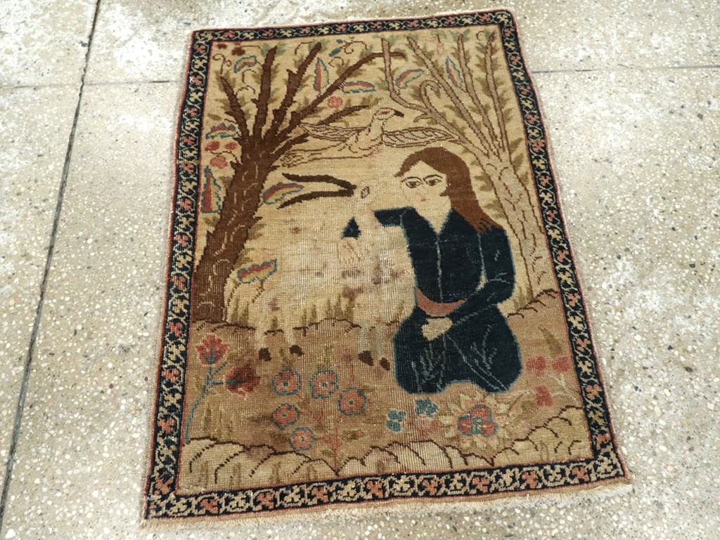 Vintage Persian Tabriz Pictorial Rug (Pair: 2 of 2), No.22596 - Gsblank