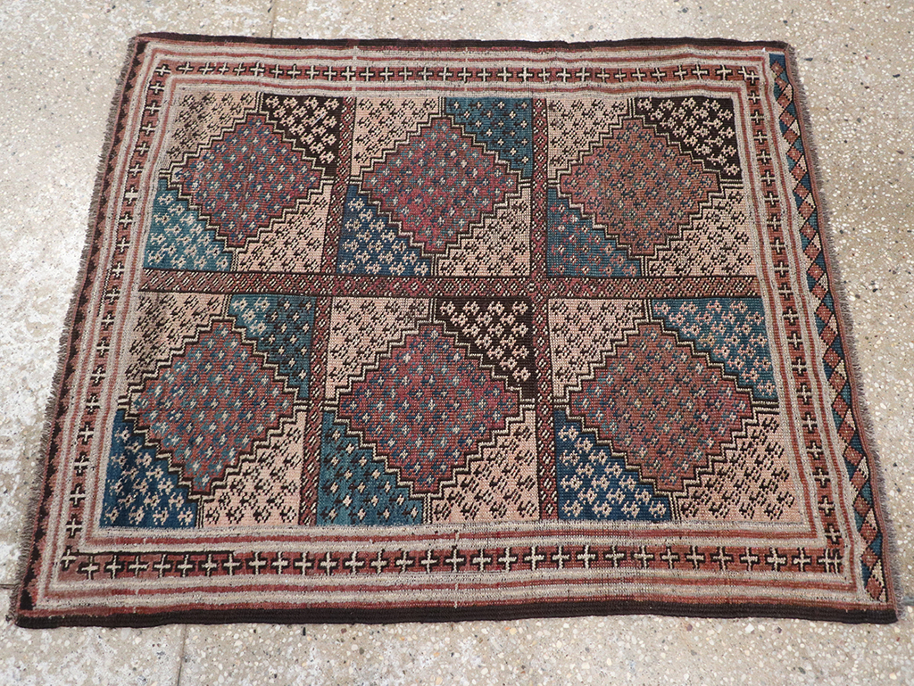 Antique Central Asia Turkoman Throw Rug, No.22598 - Gsblank
