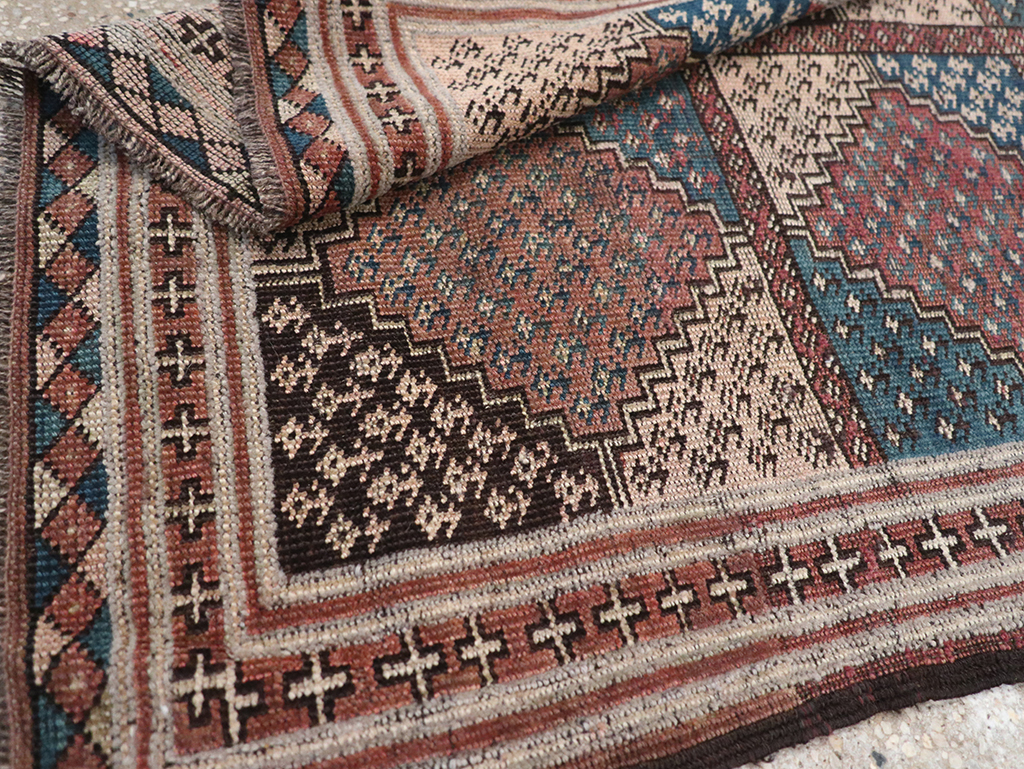 Antique Central Asia Turkoman Throw Rug, No.22598 - Gsblank