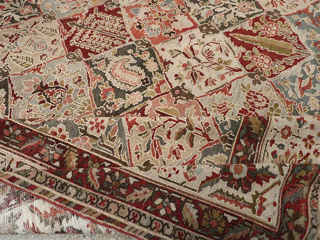 Antique Persian Bakhtiari Large Carpet, No.22602 - Gsblank