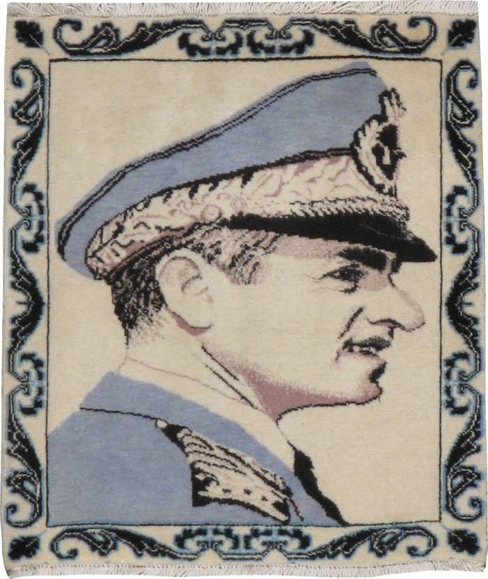 Vintage Persian Tabriz Pictorial Rug, No.22608 - Gsblank