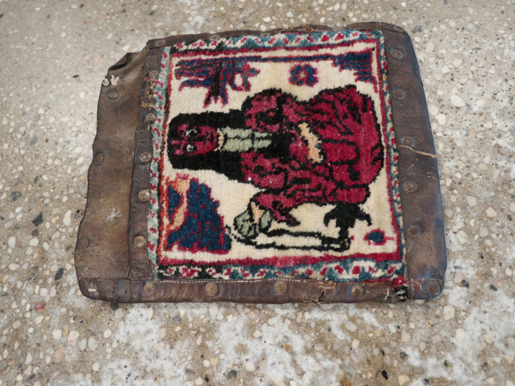 Antique Persian Mashad Pictorial Bag, No.22612 - Gsblank
