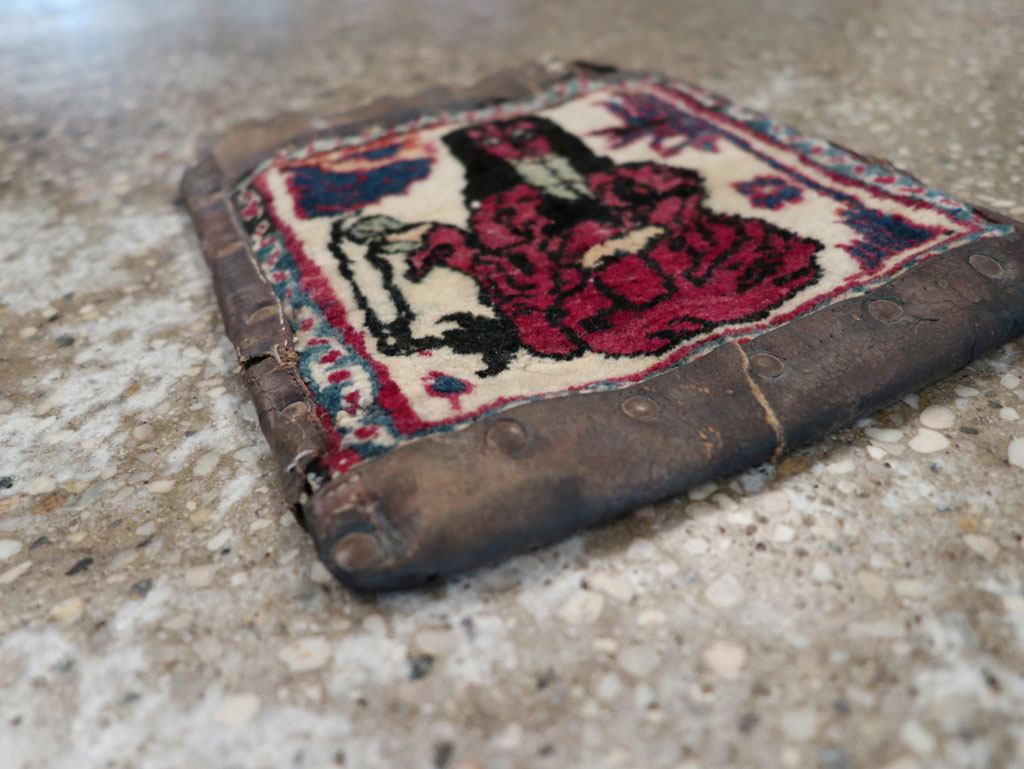 Antique Persian Mashad Pictorial Bag, No.22612 - Gsblank