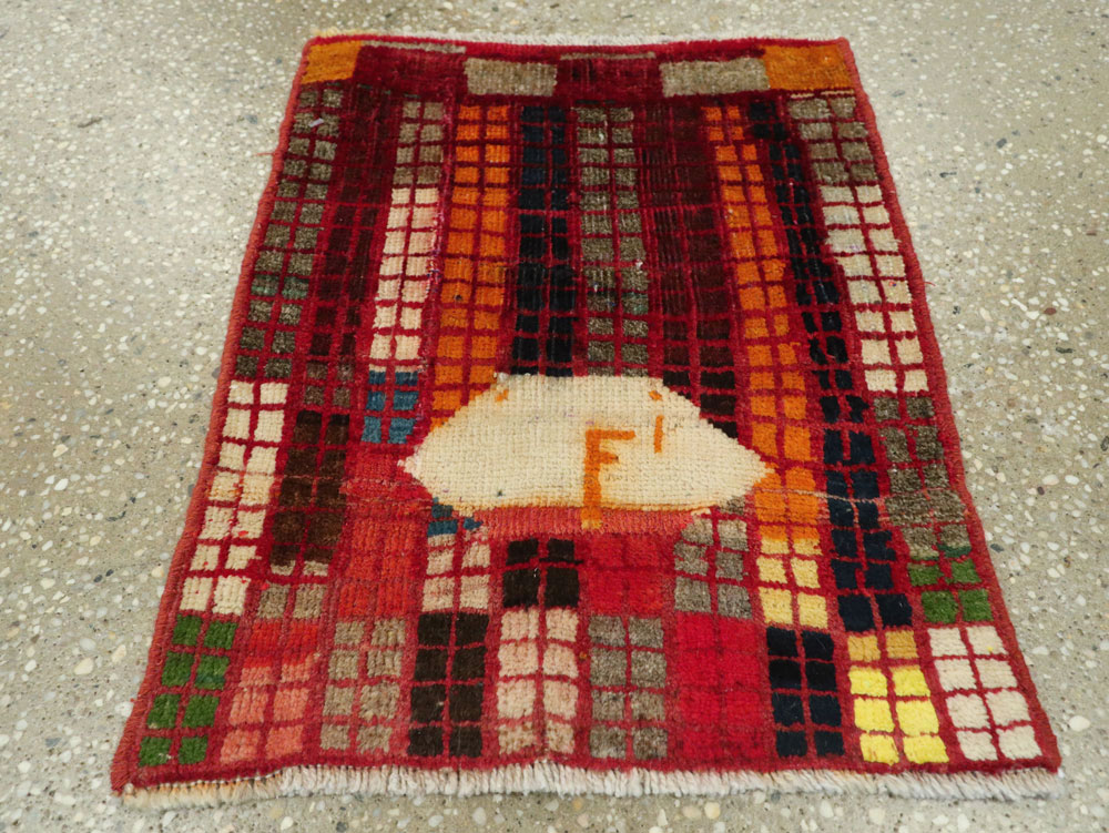 Vintage Persian Gabbeh Rug, No.22620 - Gsblank