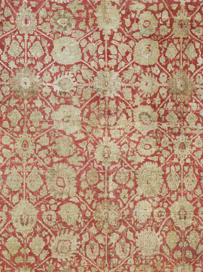 Antique Persian Tabriz Rug, No.22636 - Gsblank