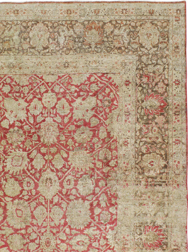 Antique Persian Tabriz Rug, No.22636 - Gsblank