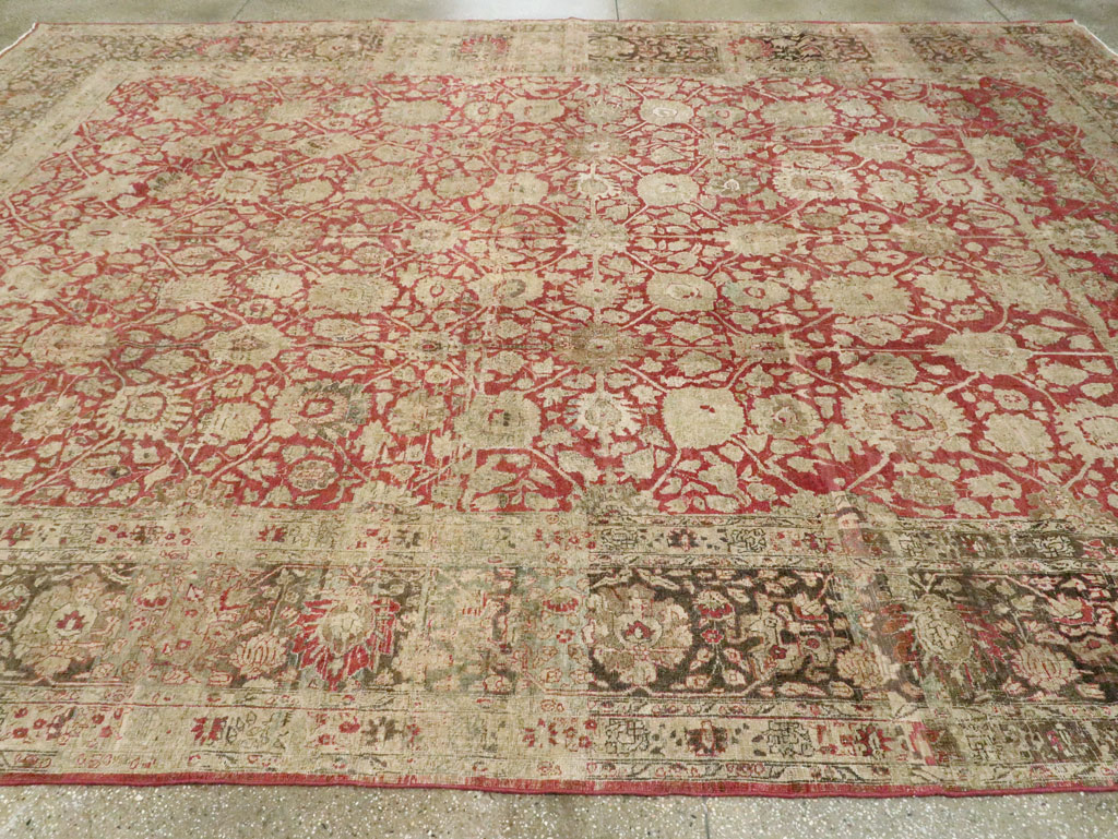 Antique Persian Tabriz Rug, No.22636 - Gsblank