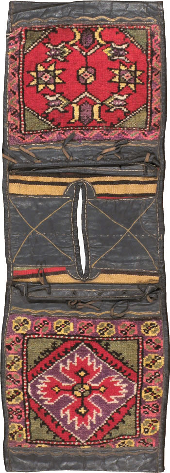 Vintage Turkish Anatolian Saddlebag (Khorjin), No.22656 - Gsblank