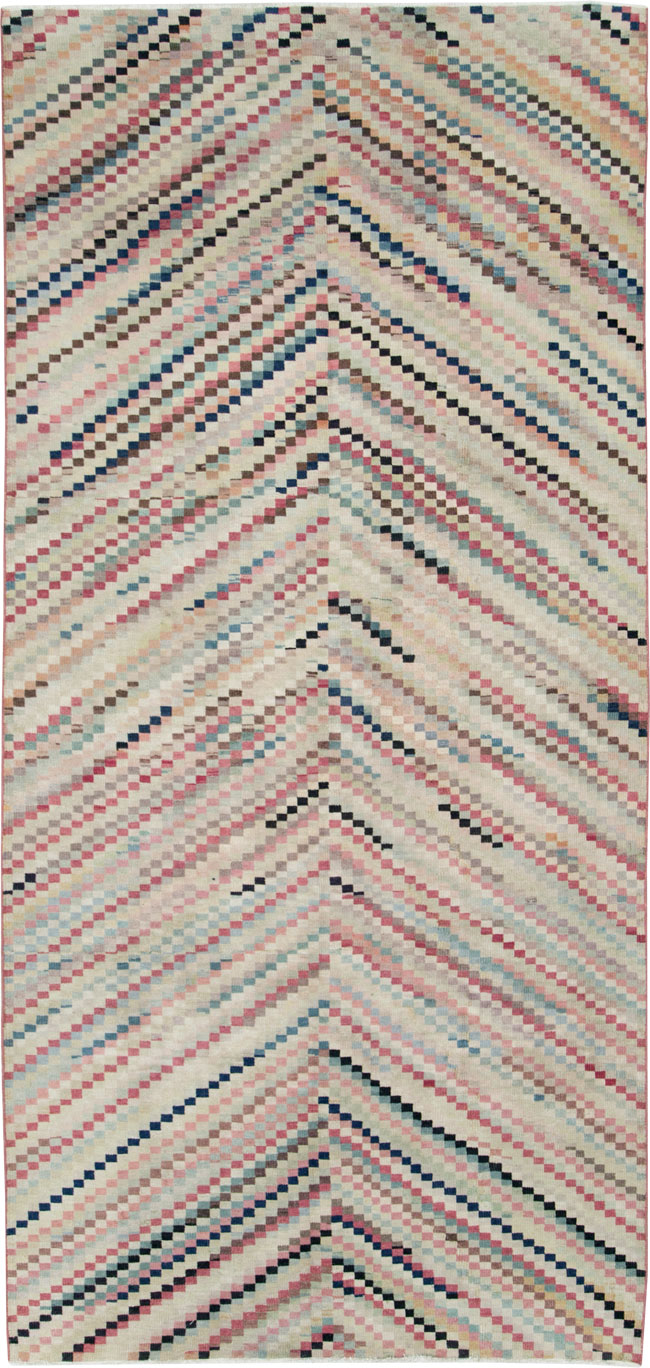 Vintage Turkish Anatolian Gallery Carpet, No.22658 - Gsblank