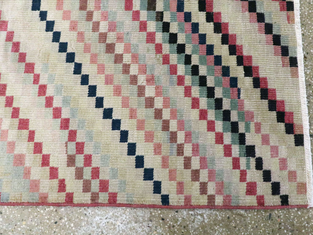 Vintage Turkish Anatolian Gallery Carpet, No.22658 - Gsblank