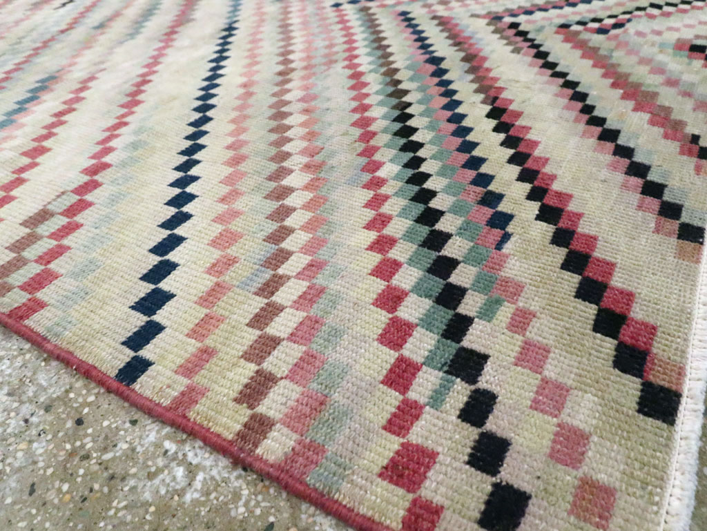 Vintage Turkish Anatolian Gallery Carpet, No.22658 - Gsblank