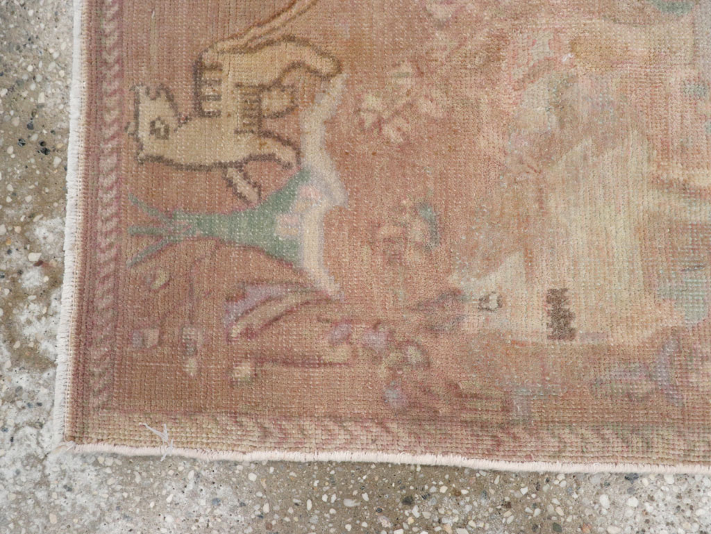 Vintage Persian Tabriz Pictorial Rug, No.22675 - Gsblank