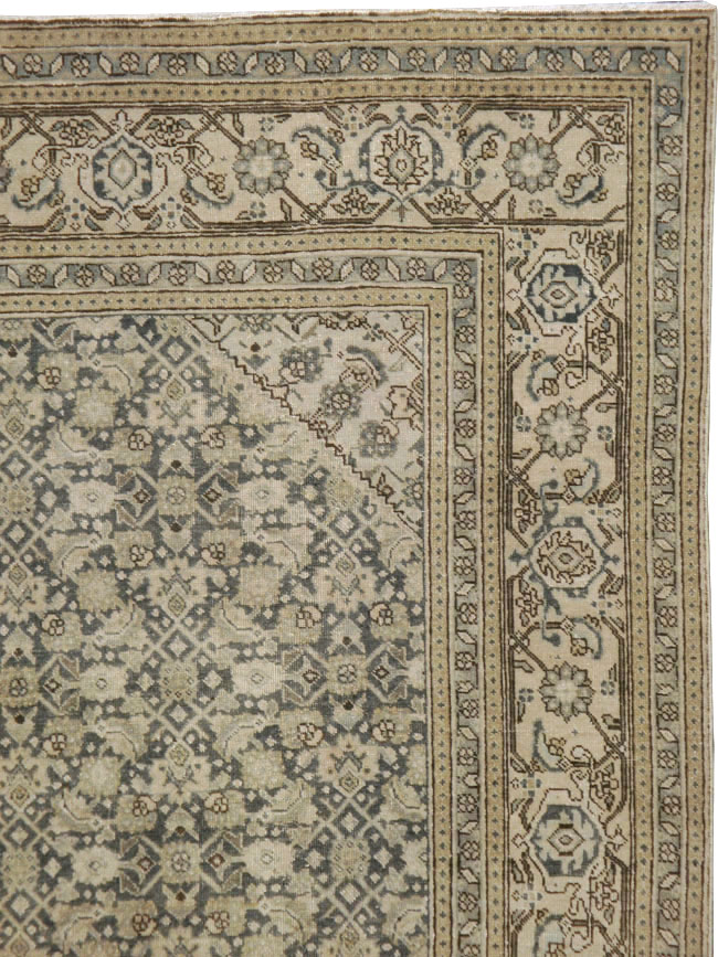 Antique Persian Tabriz Carpet, No.22690 - Gsblank