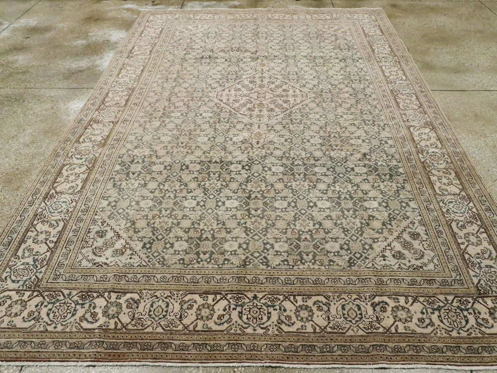 Antique Persian Tabriz Carpet, No.22690 - Gsblank