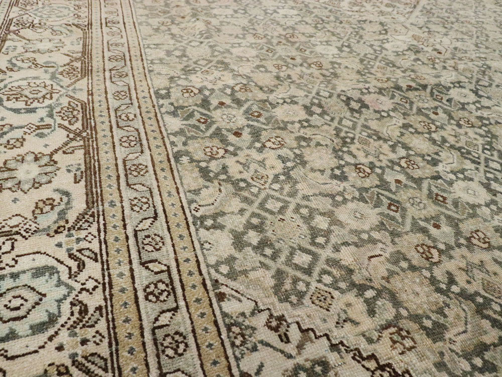 Antique Persian Tabriz Carpet, No.22690 - Gsblank