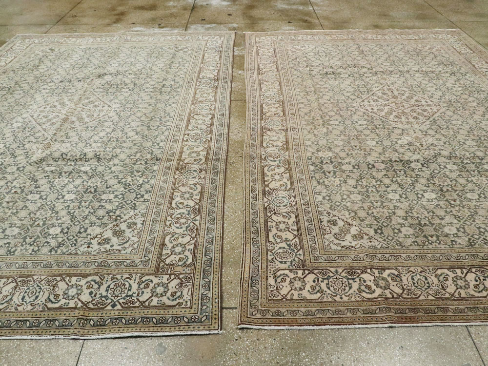 Antique Persian Tabriz Carpet, No.22690 - Gsblank