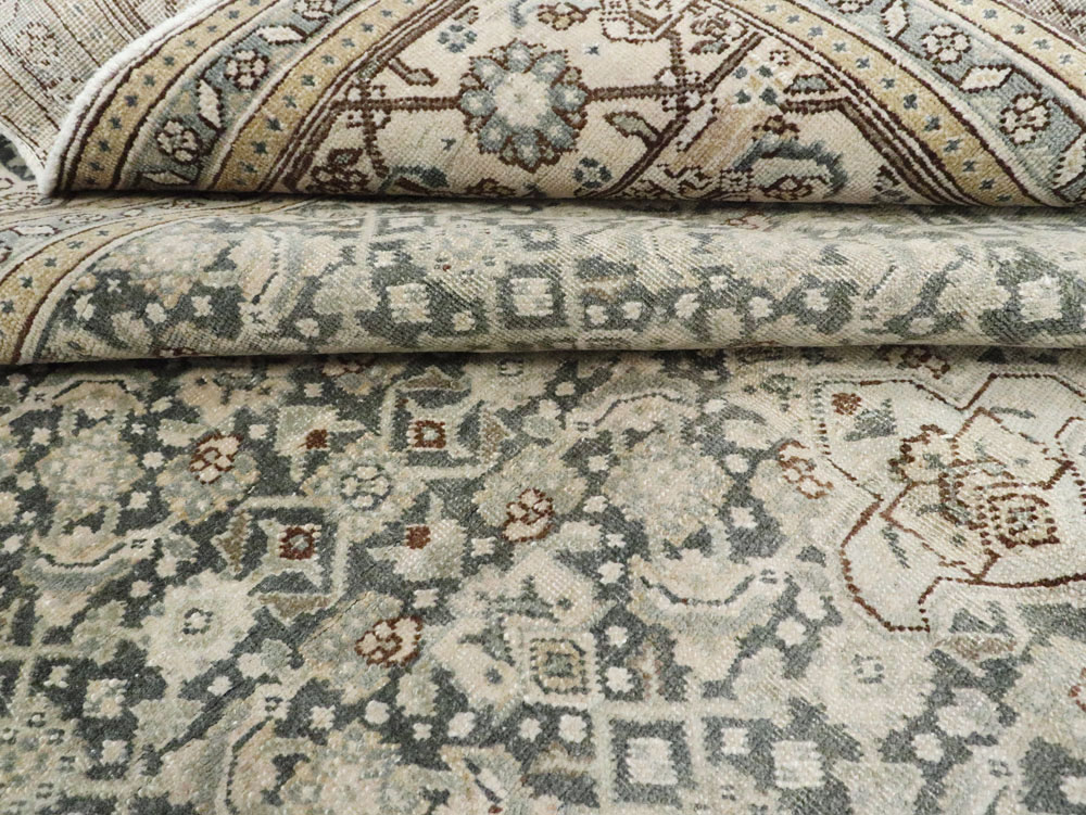 Antique Persian Tabriz Carpet, No.22693 - Gsblank