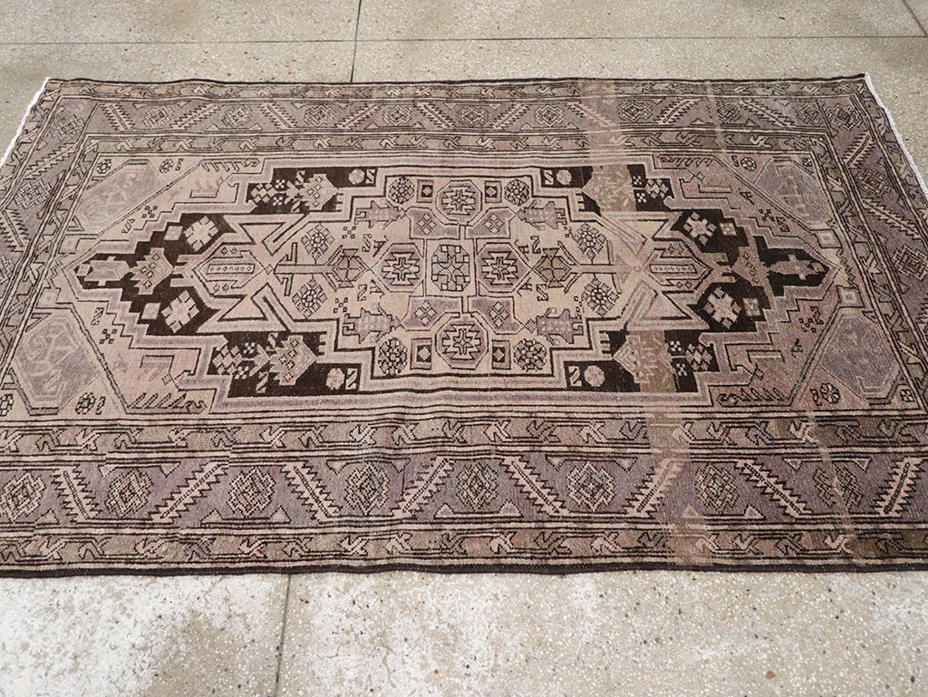 Vintage Persian Malayer Accent Rug, No.22699 - Gsblank
