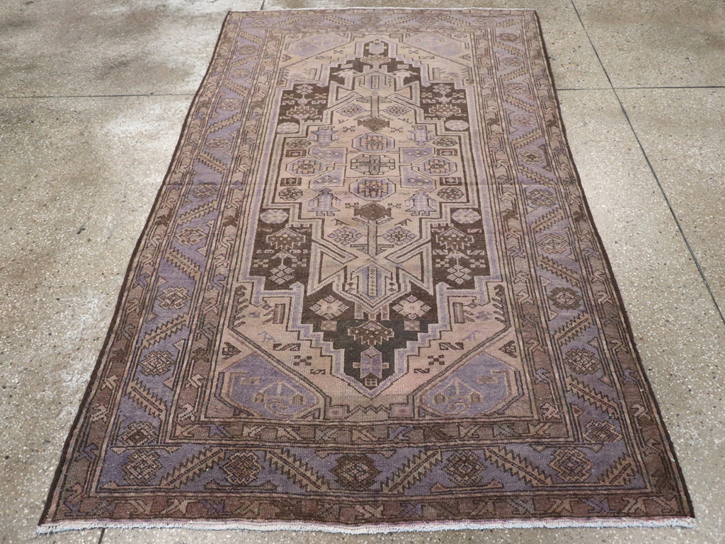Vintage Persian Malayer Accent Rug, No.22700 - Gsblank
