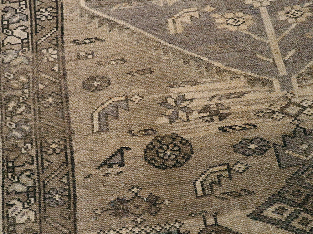 Vintage Persian Malayer Accent Rug, No.22702 - Gsblank