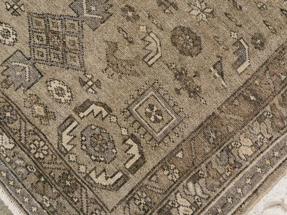 Vintage Persian Malayer Accent Rug, No.22702 - Gsblank