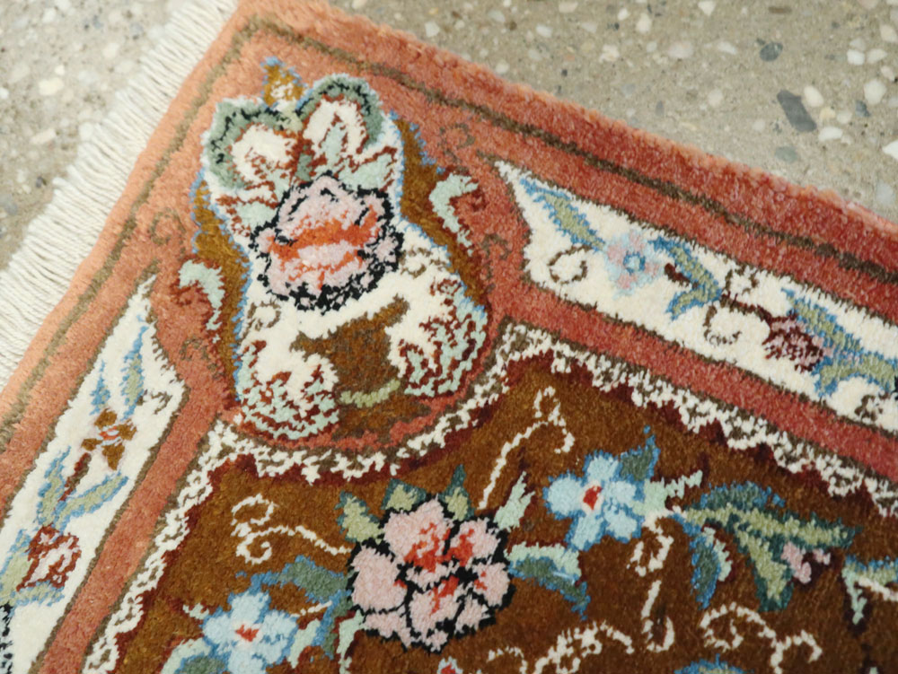 Vintage Persian Quom Silk Rug, No.22707 - Gsblank