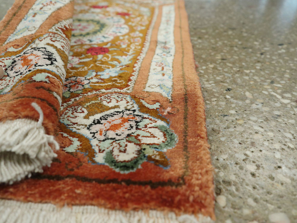 Vintage Persian Quom Silk Rug, No.22707 - Gsblank