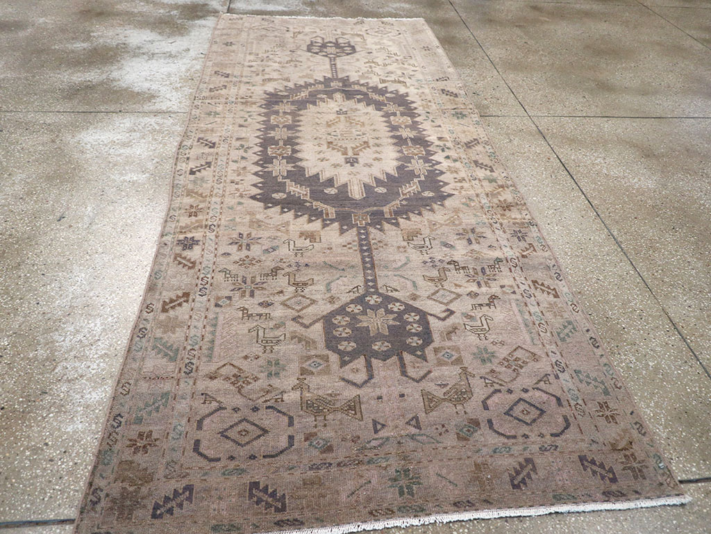 Vintage Persian Malayer Gallery Rug, No.22718 - Gsblank
