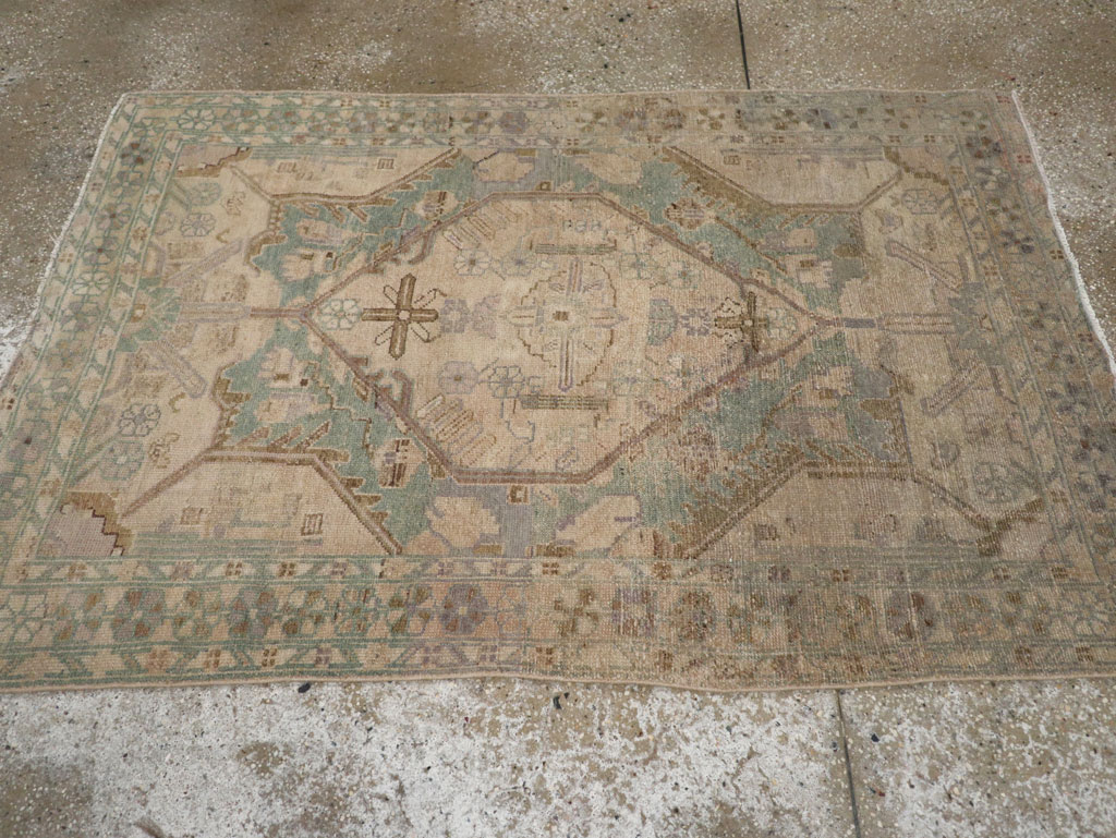 Vintage Persian Malayer Throw Rug, No.22728 - Gsblank