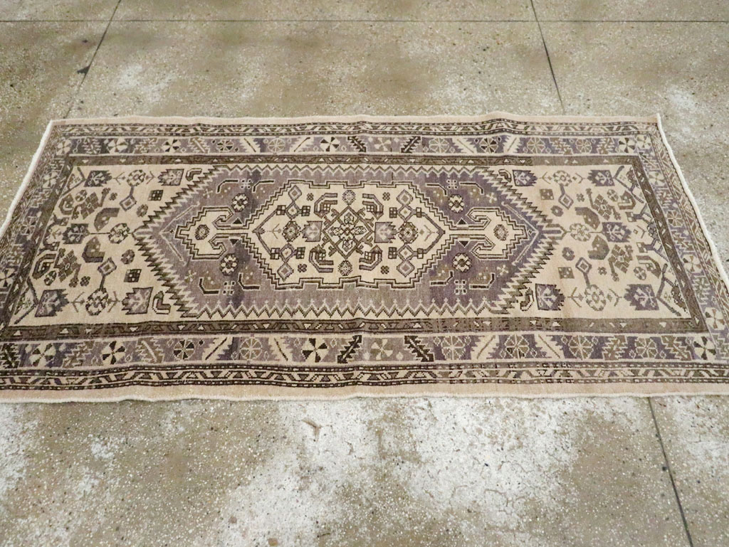 Vintage Persian Malayer Rug, No.22737 - Gsblank