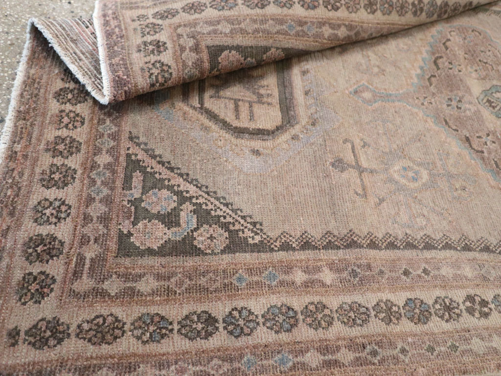 Vintage Persian Malayer Accent Rug, No.22739 - Gsblank