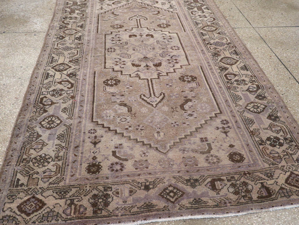 Vintage Persian Malayer Accent Rug, No.22749 - Gsblank