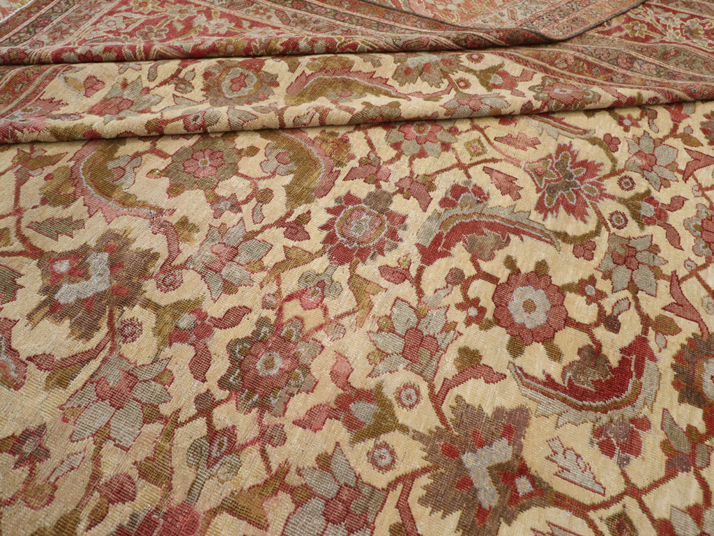 Antique Persian Mahal Oversize Carpet, No.22759 - Gsblank