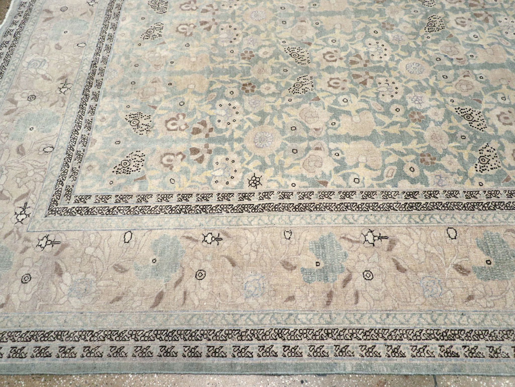Antique Persian Tabriz Large Room Size Carpet, No.22760 - Gsblank