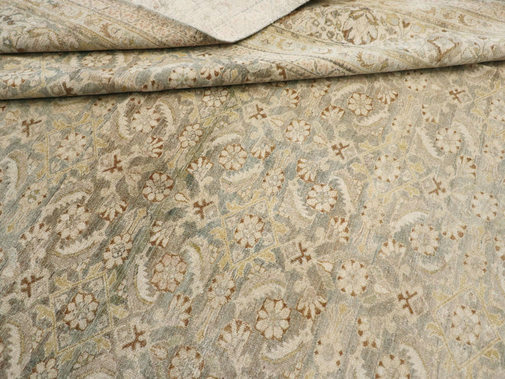 Antique Persian Malayer Carpet, No.22770 - Gsblank