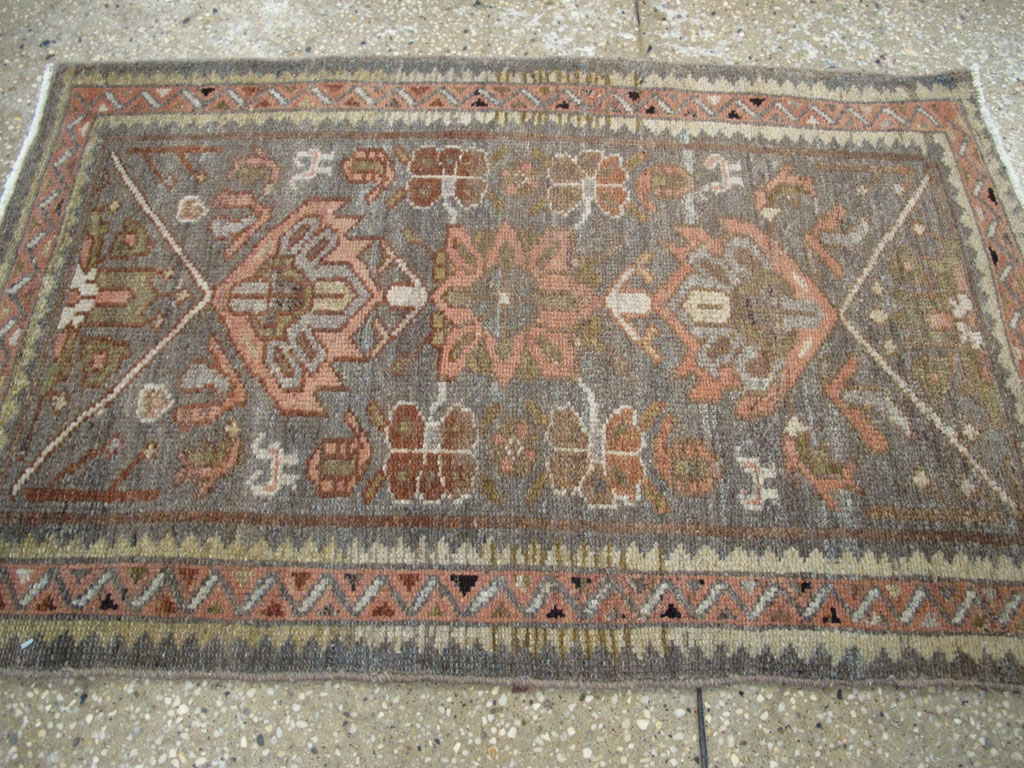 Antique Persian Malayer Rug, No.22777 - Gsblank
