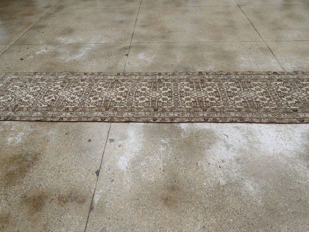 Vintage Persian Malayer Long Runner, No.22781 - Gsblank