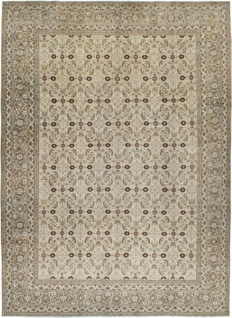Antique Persian Tabriz Carpet, No.22790 - Gsblank