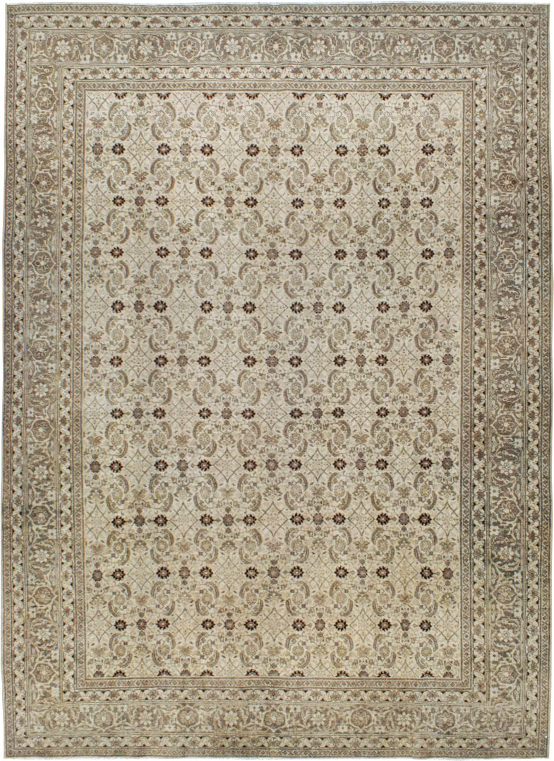 Antique Persian Tabriz Carpet, No.22790 - Gsblank