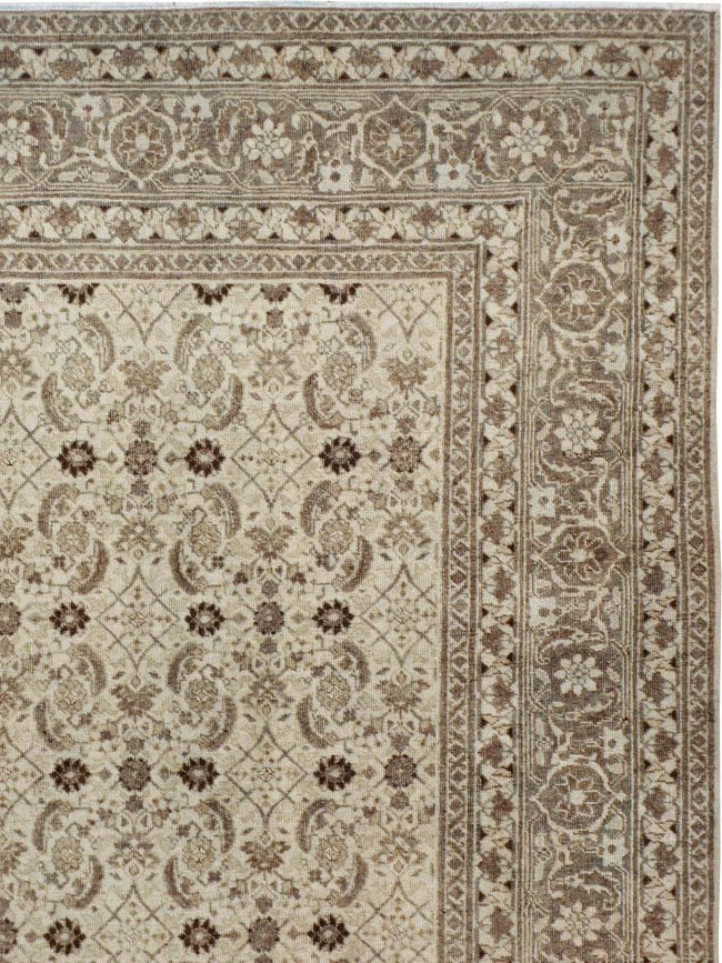 Antique Persian Tabriz Carpet, No.22790 - Gsblank